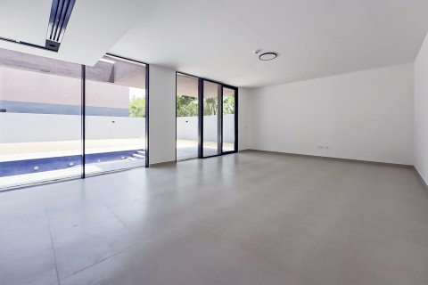 Tilal City, Sharjah, UAE의 판매용 빌라 침실 5개, 509.29제곱미터 번호 749297 - 사진 14