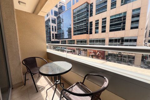 Apartament na sprzedaż w Business Bay, Dubai, ZEA 1 pokój, 60.84 mkw., nr 749298 - zdjęcie 2
