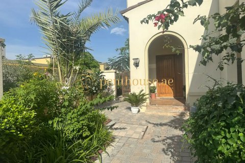 Rumah bandar di Mirdif, Dubai, UAE 3 bilik tidur, 353 meter persegi № 593794 - foto 4