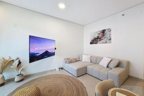 Apartment in Business Bay, Dubai, UAE 1 bedroom, 81.2 sq.m. № 758599 - photo 2