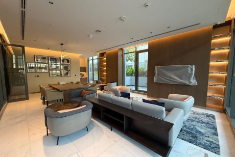 Apartment in Business Bay, Dubai, UAE 1 bedroom, 81.2 sq.m. № 758599 - photo 10