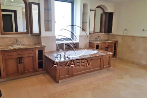 Vila na Saadiyat Island, Abu Dhabi, SAE 5 ložnice, 1089 m² Č.: 615977 - fotografie 9