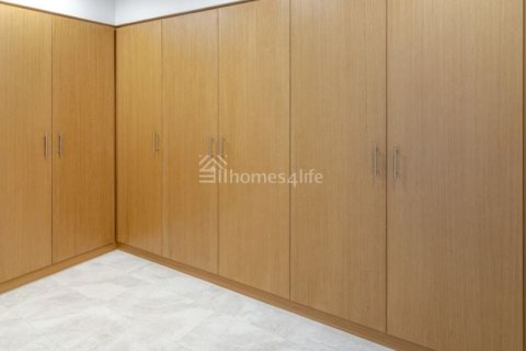 Villa till försäljning i Dubai Land, Dubai, UAE 4 sovrum, 383 kvm Nr. 690836 - fotografi 24