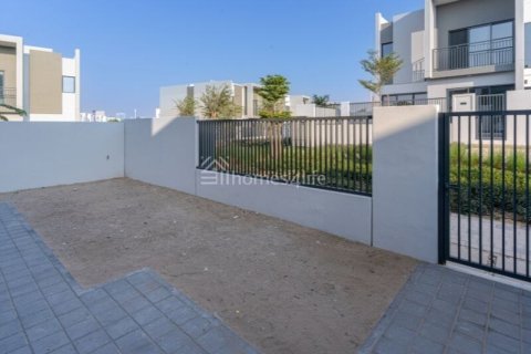 Villa till försäljning i Dubai Land, Dubai, UAE 4 sovrum, 383 kvm Nr. 690836 - fotografi 8