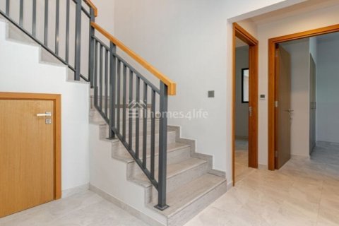 Villa till försäljning i Dubai Land, Dubai, UAE 4 sovrum, 383 kvm Nr. 690836 - fotografi 18