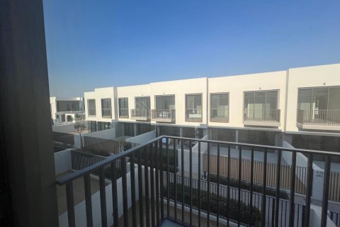 Vila di The Valley, Dubai, UAE 3 bilik tidur, 174 meter persegi № 690835 - foto 14