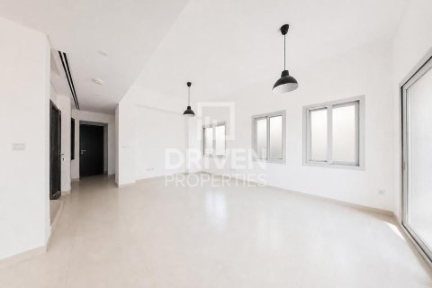 Villa para arrendamento em Serena, Dubai, EAU 3 quartos, 254.83 m2 № 762591 - foto 1