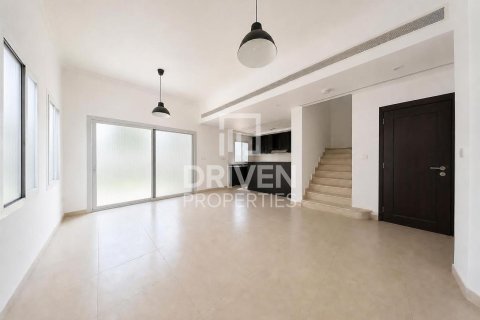 Villa para arrendamento em Serena, Dubai, EAU 3 quartos, 254.83 m2 № 762591 - foto 3
