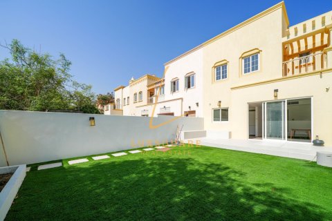 Villa til leie i The Springs, Dubai, Emiratene 2 soverom, 186 kvm Nr. 694400 - Foto 26