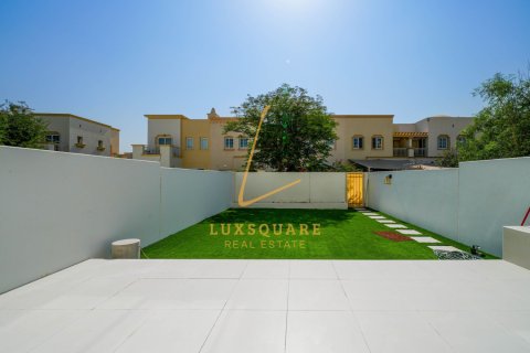 Villa til leie i The Springs, Dubai, Emiratene 2 soverom, 186 kvm Nr. 694400 - Foto 25
