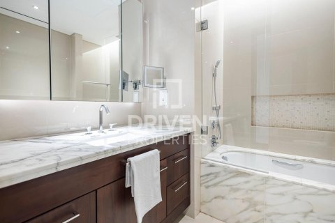 Apartman u gradu Downtown Dubai (Downtown Burj Dubai), Dubai, UAE 2 spavaće sobe, 157.84 m2 Br. 768297 - Slika 12