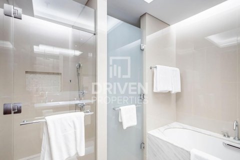 Apartman u gradu Downtown Dubai (Downtown Burj Dubai), Dubai, UAE 2 spavaće sobe, 157.84 m2 Br. 768297 - Slika 10