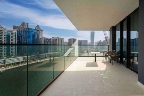 Apartmen di Business Bay, Dubai, UAE 2 bilik tidur, 134 meter persegi № 694612 - foto 7