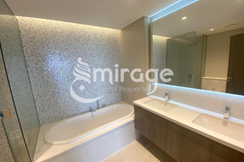 Twee-onder-een-kapwoning te koop in Yas Island, Abu Dhabi, VAE 3 slaapkamers, 390 vr.m., nr 596961 - foto 10