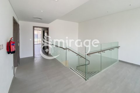 Twee-onder-een-kapwoning te koop in Yas Island, Abu Dhabi, VAE 3 slaapkamers, 390 vr.m., nr 596961 - foto 6