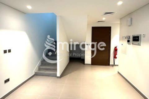 Řadový dům na Yas Island, Abu Dhabi, SAE 3 ložnice, 162.8 m² Č.: 597370 - fotografie 2