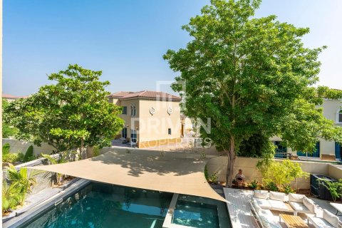 Müüa villa asukohaga Jumeirah Park, Dubai, AÜE: 4 magamistoaga, 510 m² Nr 653167 - pilt 20