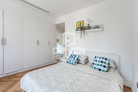 Müüa villa asukohaga Jumeirah Park, Dubai, AÜE: 4 magamistoaga, 510 m² Nr 653167 - pilt 11