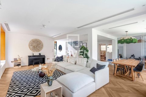 Müüa villa asukohaga Jumeirah Park, Dubai, AÜE: 4 magamistoaga, 510 m² Nr 653167 - pilt 4