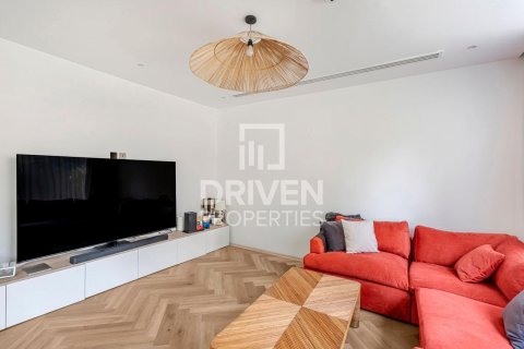 Müüa villa asukohaga Jumeirah Park, Dubai, AÜE: 4 magamistoaga, 510 m² Nr 653167 - pilt 6