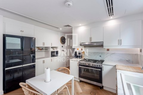 Villa para venda em Jumeirah Park, Dubai, EAU 4 quartos, 510 m2 № 653167 - foto 15