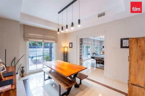 Βίλα σε Dubai, ΗΑΕ 5 υπνοδωμάτια, 756 τ.μ. Αρ. 686005 - φωτογραφία 28