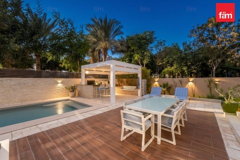 Βίλα σε Dubai, ΗΑΕ 5 υπνοδωμάτια, 756 τ.μ. Αρ. 686005 - φωτογραφία 22