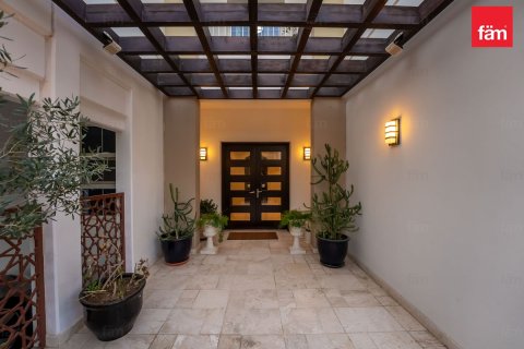 Βίλα σε Dubai, ΗΑΕ 5 υπνοδωμάτια, 756 τ.μ. Αρ. 686005 - φωτογραφία 4