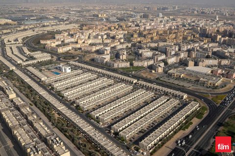 Купити земельна ділянка в International City, Дубай, ОАЕ 2420.8м2, № 686006 - фото 9