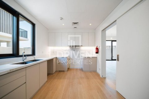 Müüa ridamaja asukohaga Jebel Ali, Dubai, AÜE: 4 magamistoaga, 362.41 m² Nr 743501 - pilt 8