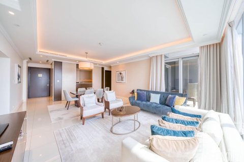 Appartement te koop in Downtown Dubai (Downtown Burj Dubai), Dubai, VAE 3 slaapkamers, 202.71 vr.m., nr 755155 - foto 3