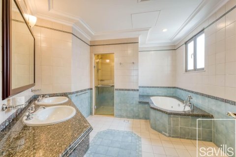Villa zum Verkauf in Palm Jumeirah, Dubai, VAE 5 Schlafzimmer, 657.1 m2 Nr. 755151 - Foto 8