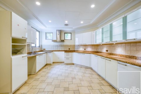Villa zum Verkauf in Palm Jumeirah, Dubai, VAE 5 Schlafzimmer, 657.1 m2 Nr. 755151 - Foto 14