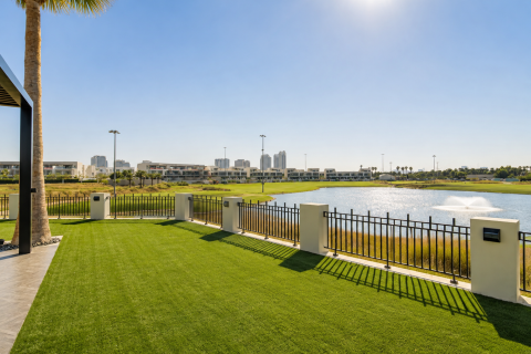 Villa till försäljning i DAMAC Hills (Akoya by DAMAC), Dubai, UAE 6 sovrum, 1017.94 kvm Nr. 753610 - fotografi 4