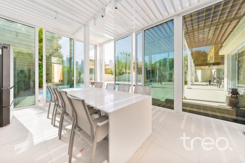 Villa en venta en Meadows, Dubai, EAU 6 dormitorios, 566.71 m2 № 753611 - foto 8