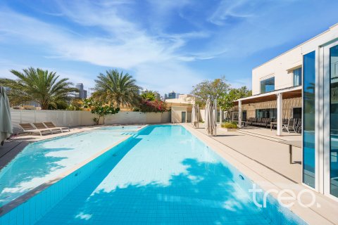 Villa en venta en Meadows, Dubai, EAU 6 dormitorios, 566.71 m2 № 753611 - foto 26