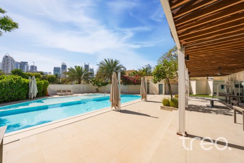 Villa en venta en Meadows, Dubai, EAU 6 dormitorios, 566.71 m2 № 753611 - foto 24