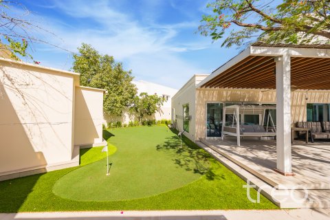 Villa en venta en Meadows, Dubai, EAU 6 dormitorios, 566.71 m2 № 753611 - foto 23