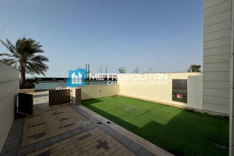 Shtëpi në qytet në Al Raha Beach, Abu Dhabi, Emiratet e Bashkuara Arabe 3 dhoma gjumi, 399.9 m2. № 700474 - Foto 12