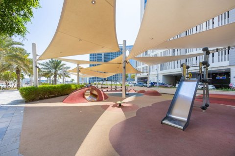 Apartment in Al Reem Island, Abu Dhabi, UAE 3 bedrooms, 145 sq.m. № 594017 - photo 12