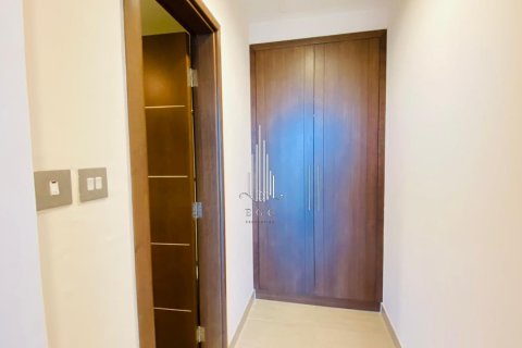 Apartament në Corniche Road, Abu Dhabi, Emiratet e Bashkuara Arabe 3 dhoma gjumi, 185.8 m2. № 591792 - Foto 13