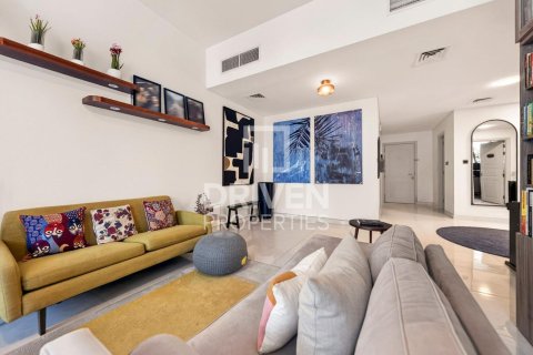 Apartment til salg i Meydan, Dubai, UAE 2 soveværelser, 145.86 kvm № 762426 - foto 5