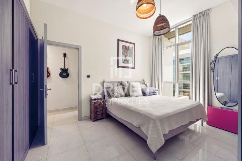 Apartment til salg i Meydan, Dubai, UAE 2 soveværelser, 145.86 kvm № 762426 - foto 9