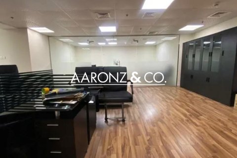 Jumeirah Lake Towers, Dubai, BAE’de kiralık ofis 107 m² No 685620 - fotoğraf 2