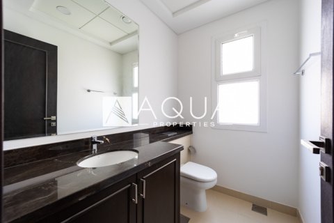 Зняти в оренду віллу в Serena, Дубай, ОАЕ 3 спальні, 213.2м2, № 685618 - фото 4