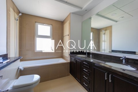 Зняти в оренду віллу в Serena, Дубай, ОАЕ 3 спальні, 213.2м2, № 685618 - фото 13