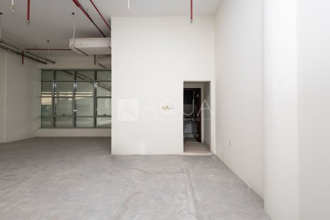 Magasin à louer à Dubai, EAU 144.1 m2 № 695502 - photo 9
