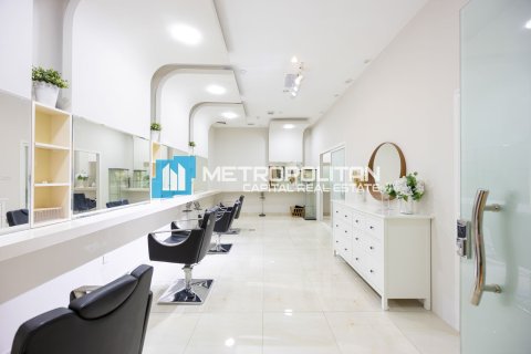 Khalifa City, Abu Dhabi, BAE’de satılık ticari villa 1545 m&sup2; No 695504 - fotoğraf 15