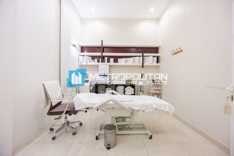 Khalifa City, Abu Dhabi, BAE’de satılık ticari villa 1545 m&sup2; No 695504 - fotoğraf 13