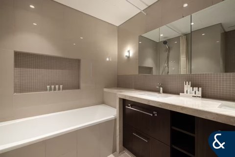 Apartment in BOULEVARD POINT in Downtown Dubai (Downtown Burj Dubai), UAE 1 bedroom, 86 sq.m. № 698467 - photo 10